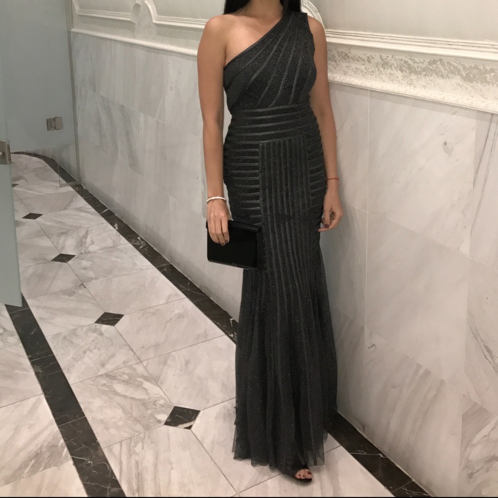 Formal wedding/party dress gown